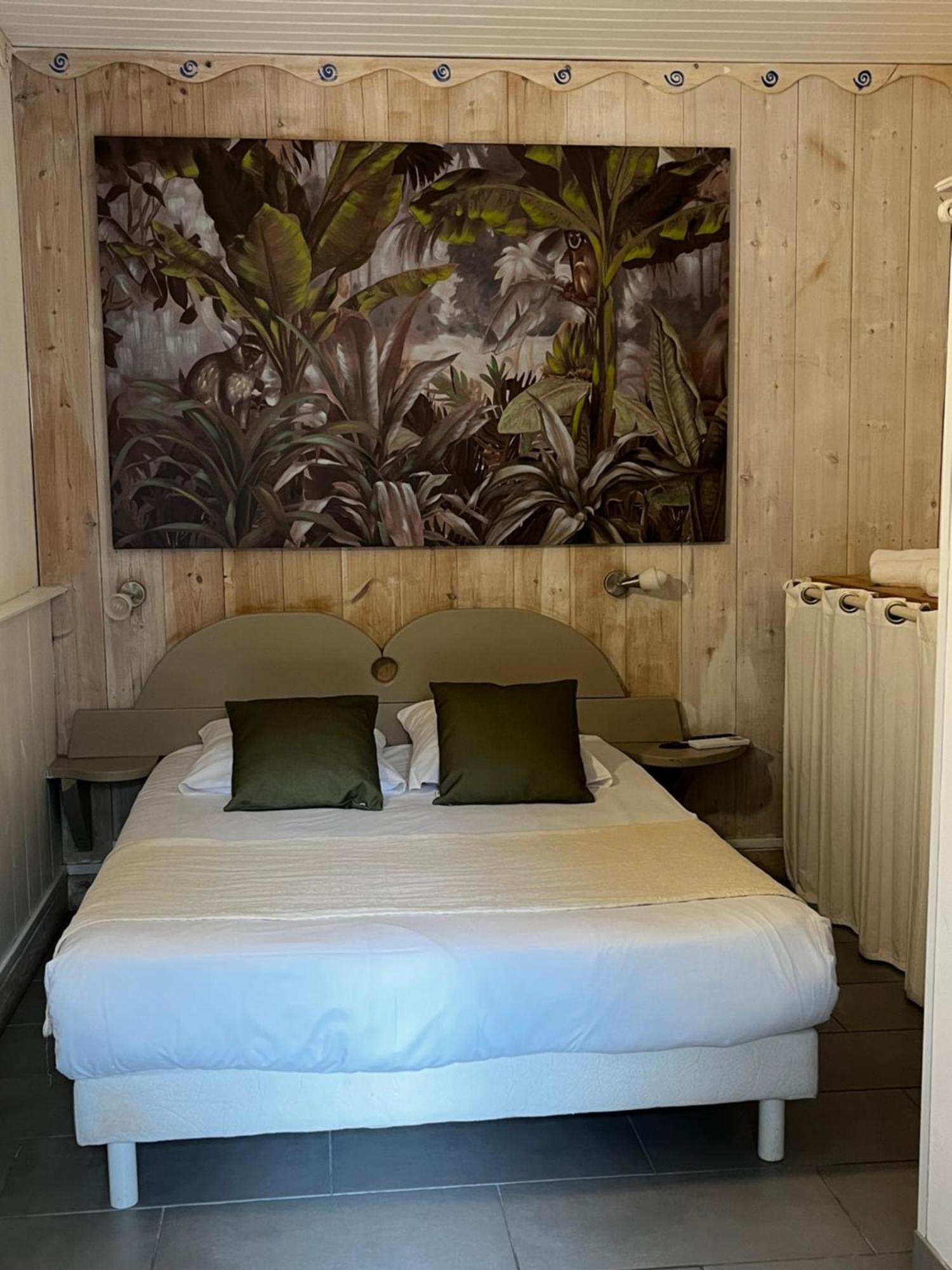 Hotel Cote Et Lac บิสการ์รอส ภายนอก รูปภาพ
