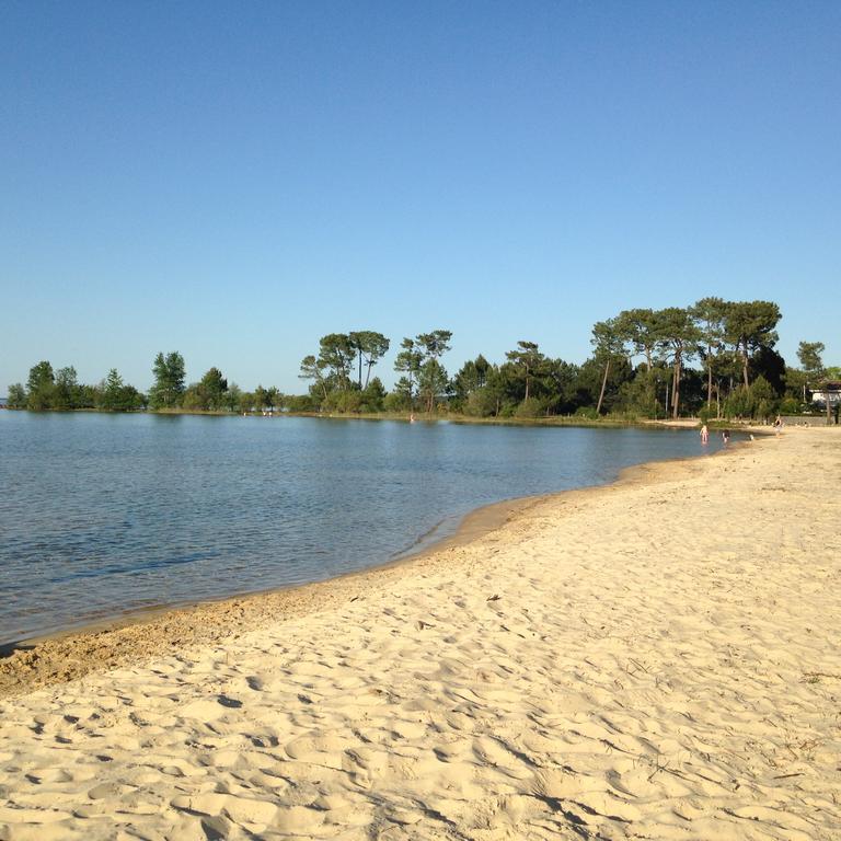 Hotel Cote Et Lac บิสการ์รอส ภายนอก รูปภาพ